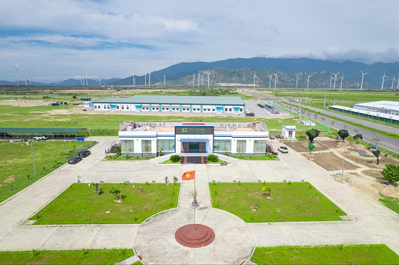 Khu vực nhà điều hành của Khu công nghiệp du Long - Ninh Thuận