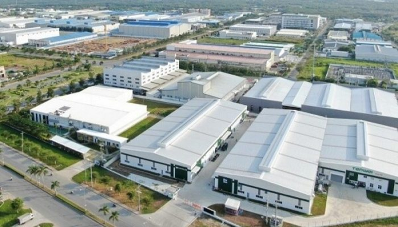 The industrial parks in the south of Viet Nam Binh Phuoc Province have an investment policy that has been revised several times, aiming to meet the needs and welfare of both businesses and the local community