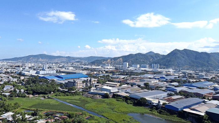 Da Nang High-Tech Park is playing the role of connecting the supply chain between this province and key industrial parks in the Central region