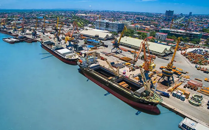 KCN Phú Mỹ có vị trí đắc địa gần cảng biển, thuận lợi cho lưu thông hàng hoá (Hình ảnh: Cảng biển Sóc Trăng)