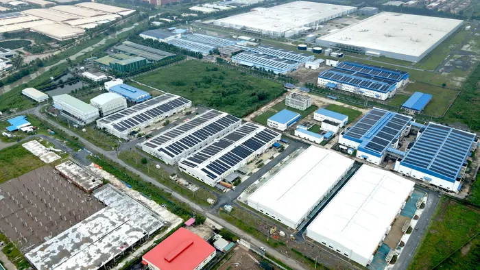 Các KCN đang dần chuyển đổi sử dụng năng lượng xanh (Hình ảnh: KCN Đông Nam)