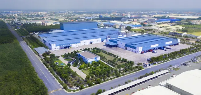 Nhà máy Vinamilk tại Bình Dương là một trong những công trình công nghiệp nhẹ hiện đại nhất cả nước