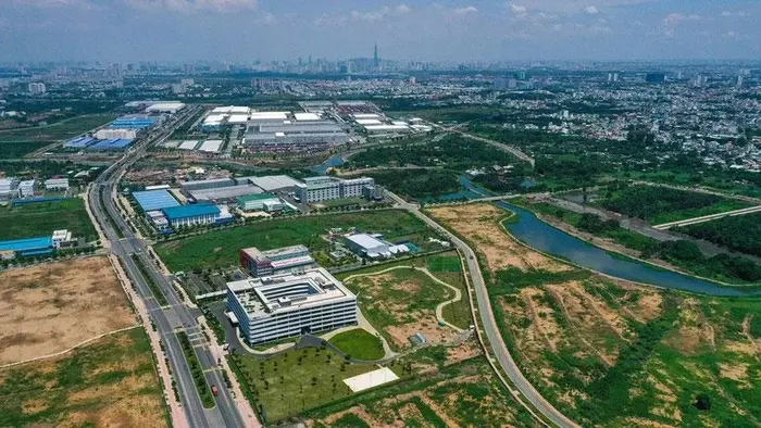 Tọa lạc gần trục Quốc lộ 22, CCN Dương Công Khi thuận lợi cho logistics và phân phối hàng hóa
