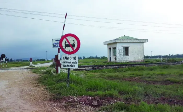 Nhà đầu tư tại KCN Thọ Lộc đánh giá dự án rơi vào tình thế “chết dở” do đường chưa được thông suốt