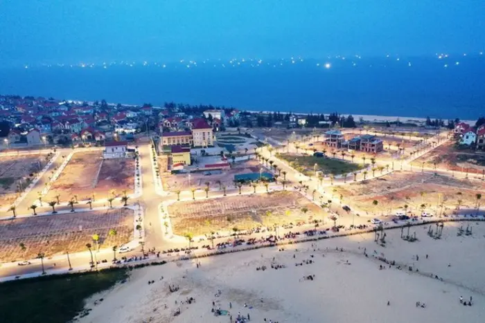 Khu vực Bố Trạch cũ có thế mạnh phát triển công nghiệp với nguồn nguyên liệu sẵn có