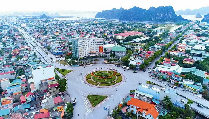 TP. Cẩm Phả sở hữu lợi thế lớn về giao thông để phát triển công nghiệp
