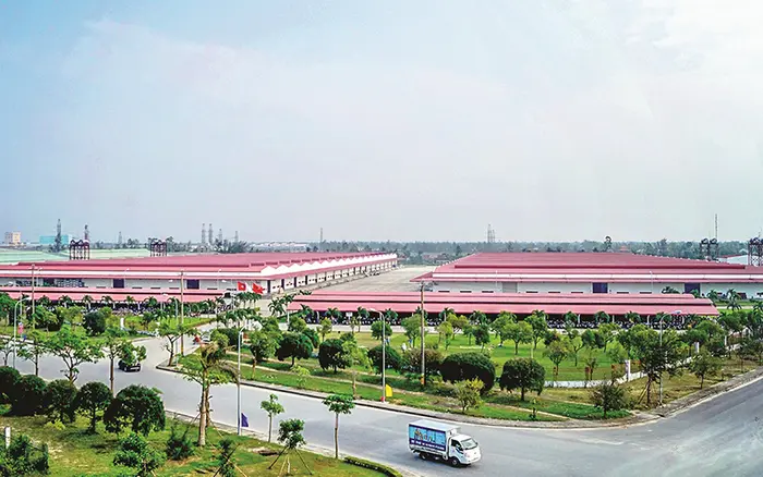 Điện Nam - Điện Ngọc là KCN nổi bật tại P. Điện Bàn Đông
